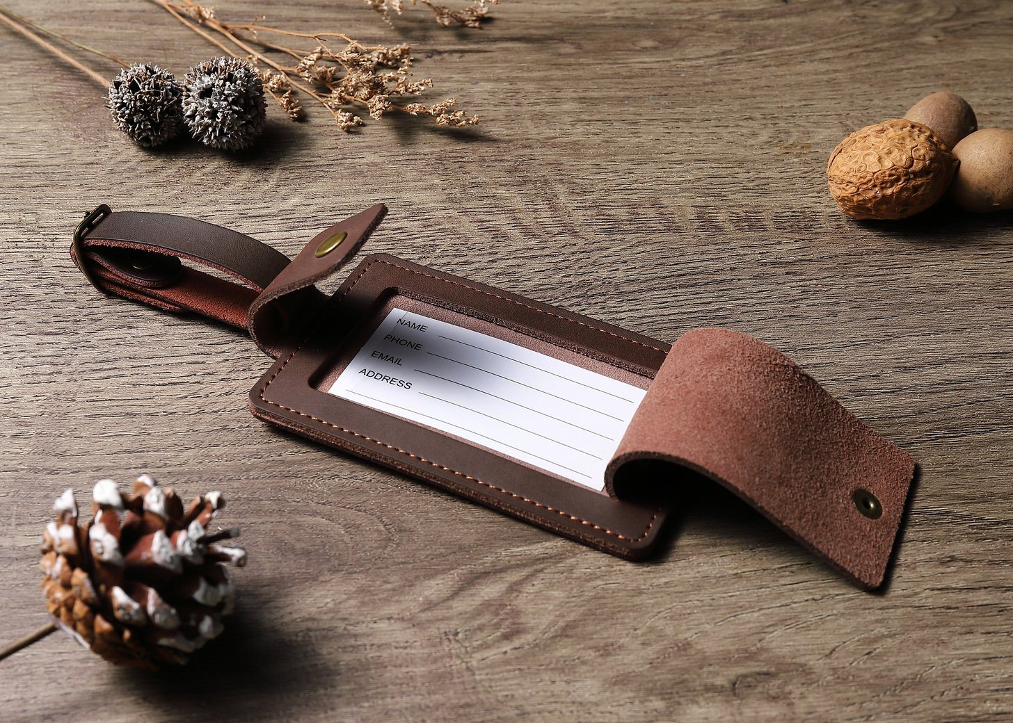 Customisable Leather Luggage Tag - Image 10