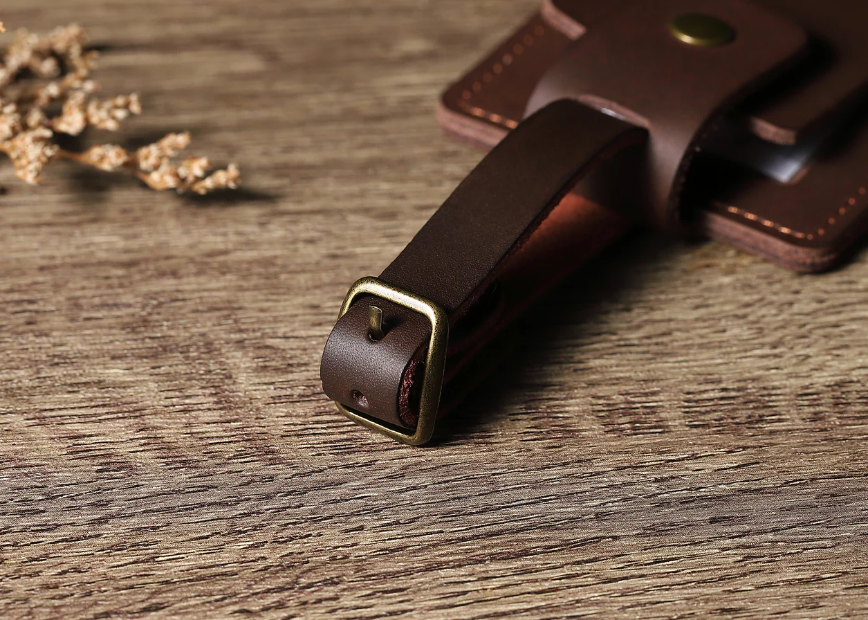 Customisable Leather Luggage Tag - Image 9